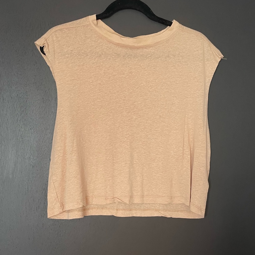 NWOT Dynamite Camel Linen Cut Off Crop Tee - Size Medium
